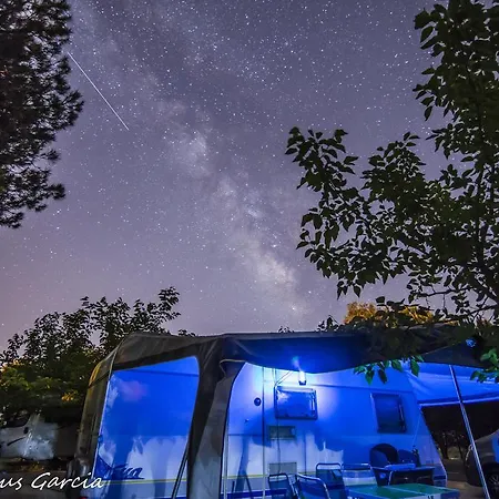 Valdearenas Camping *