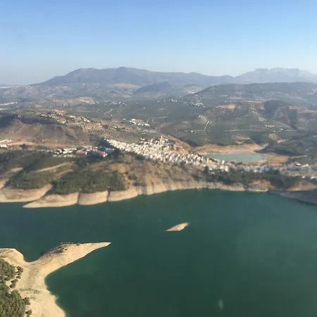 Parque de Campismo Valdearenas Iznájar